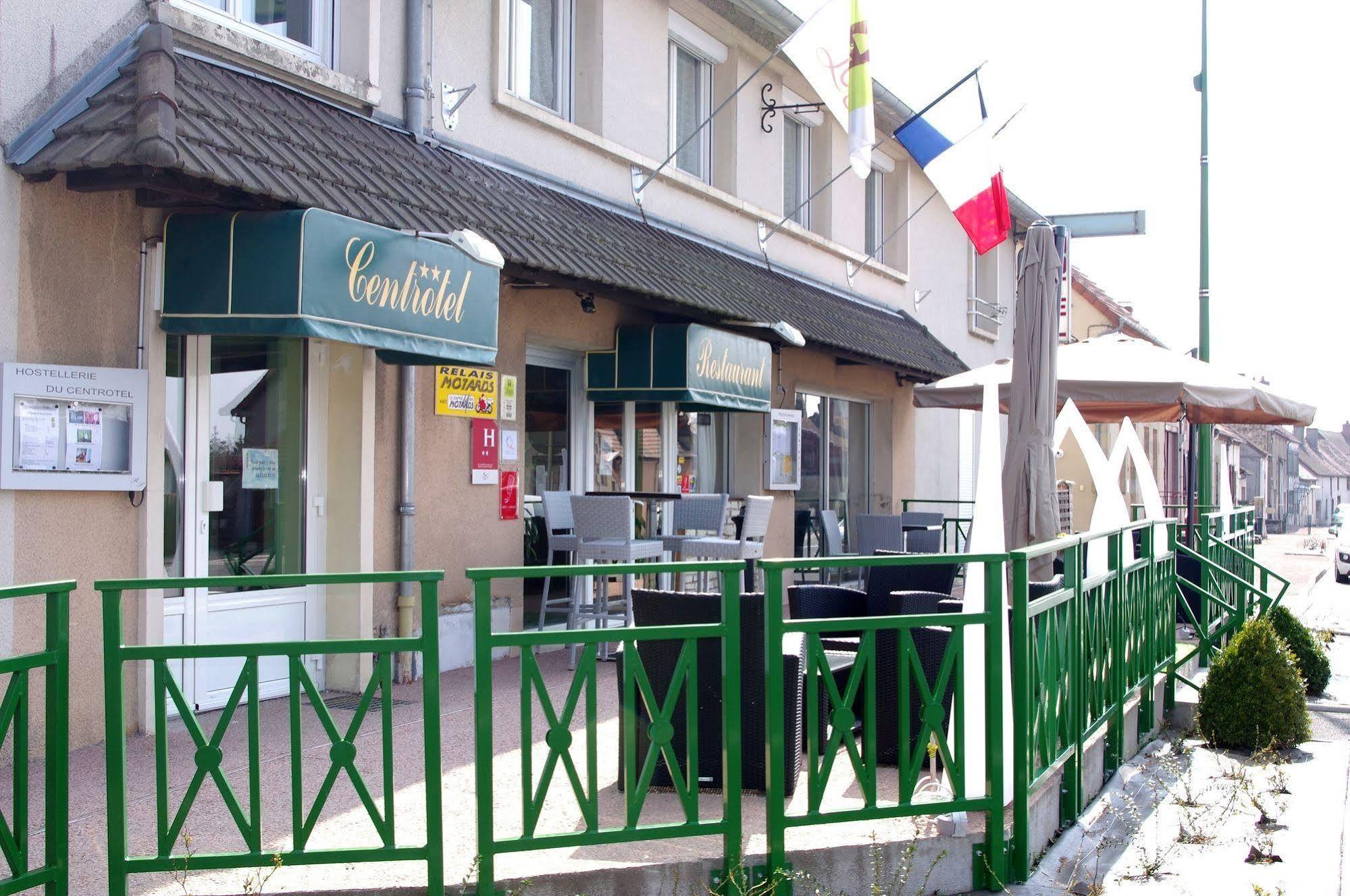 Logis Hotel Centrotel Et Spa Bulles D'Allier Montmarault Eksteriør bilde